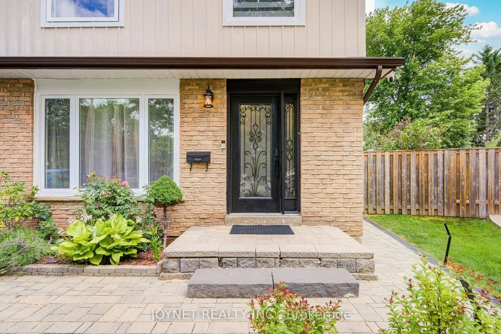 3027 Glace Bay Road, Mississauga