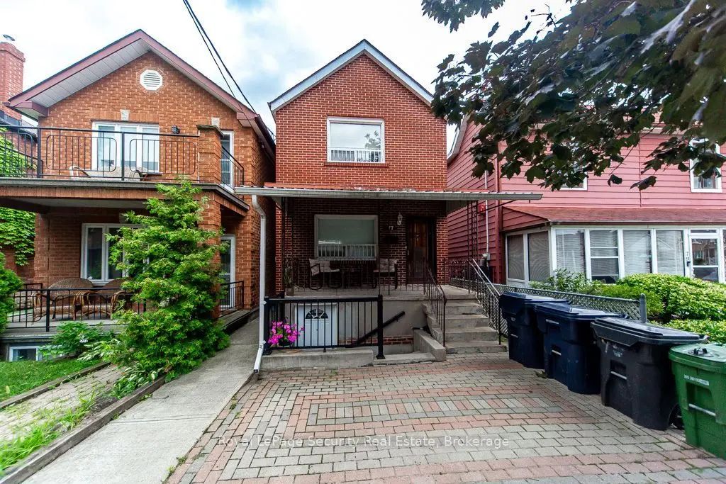 77 Brandon Avenue, Toronto W02