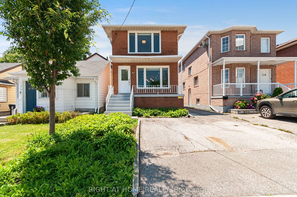 128 Twenty Second Street, Toronto W06