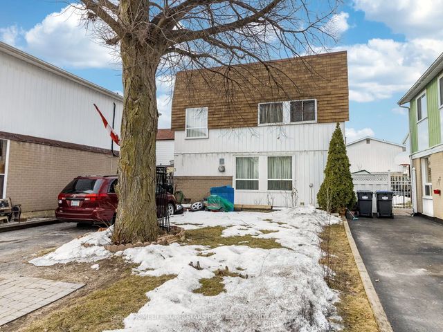 3 Haley Court, Brampton