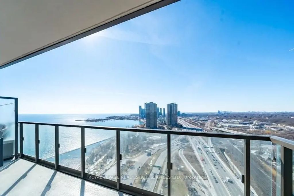 1928 Lake Shore Boulevard W 3511, Toronto W01