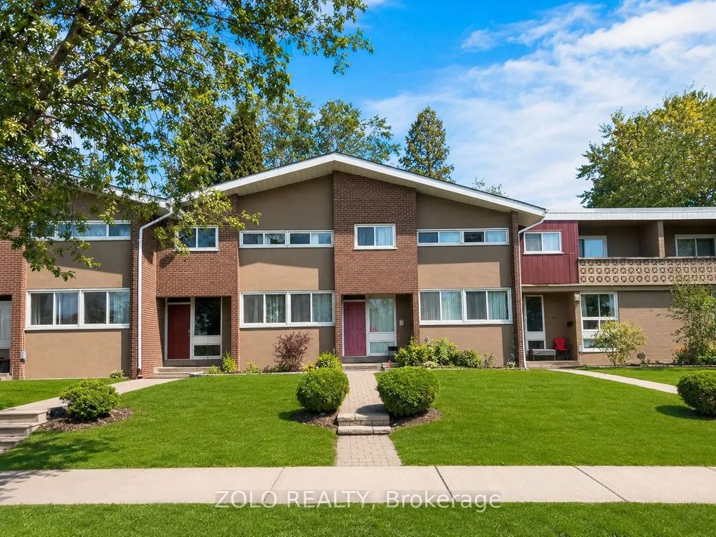 3250 The Credit Woodlands N/a 16, Mississauga