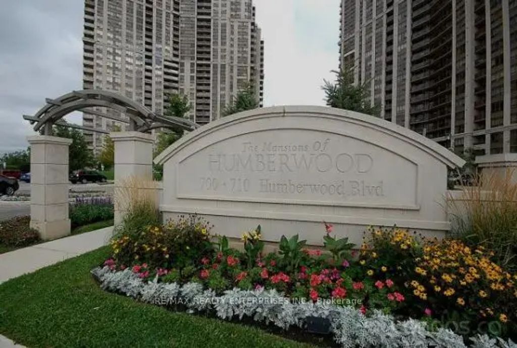 700 Humberwood Boulevard 2622, Toronto W10