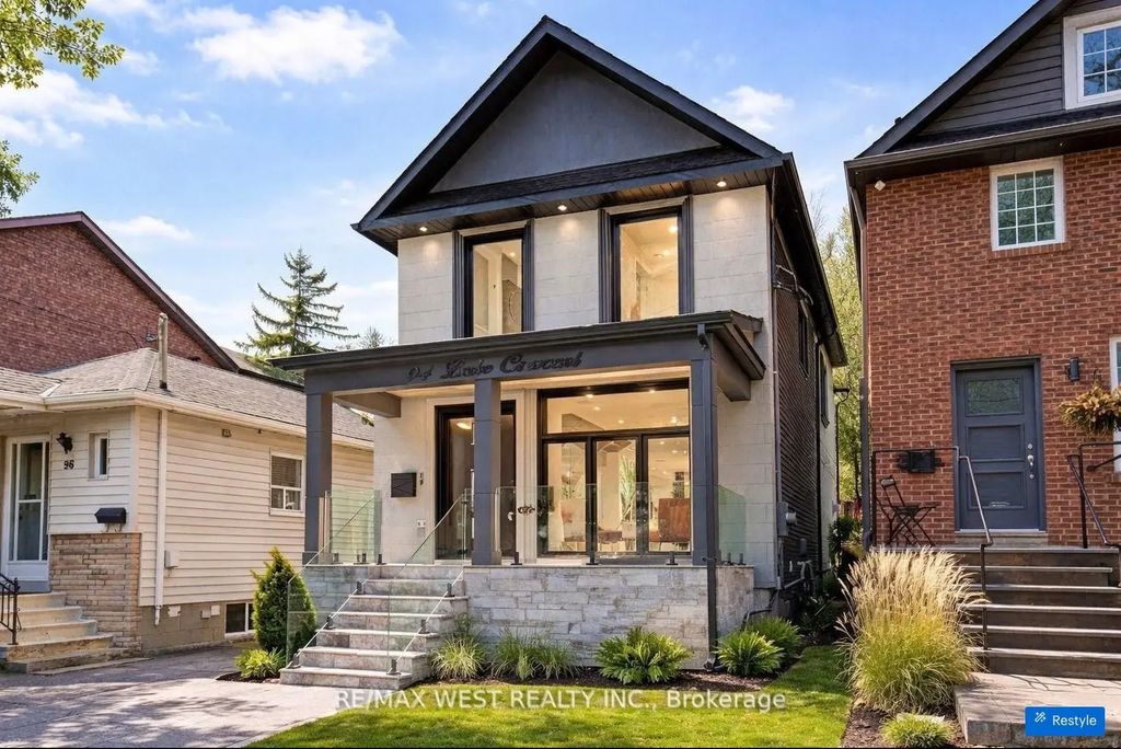 94 Lake Crescent, Toronto W06