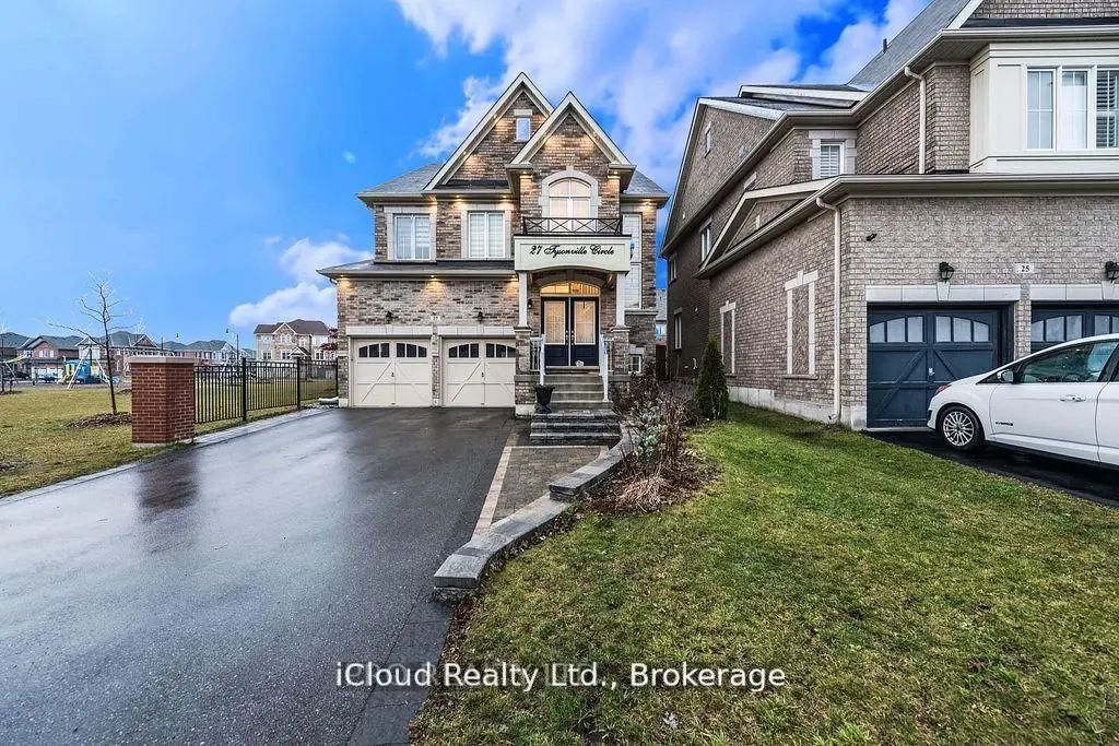 27 Tysonville Circle, Brampton