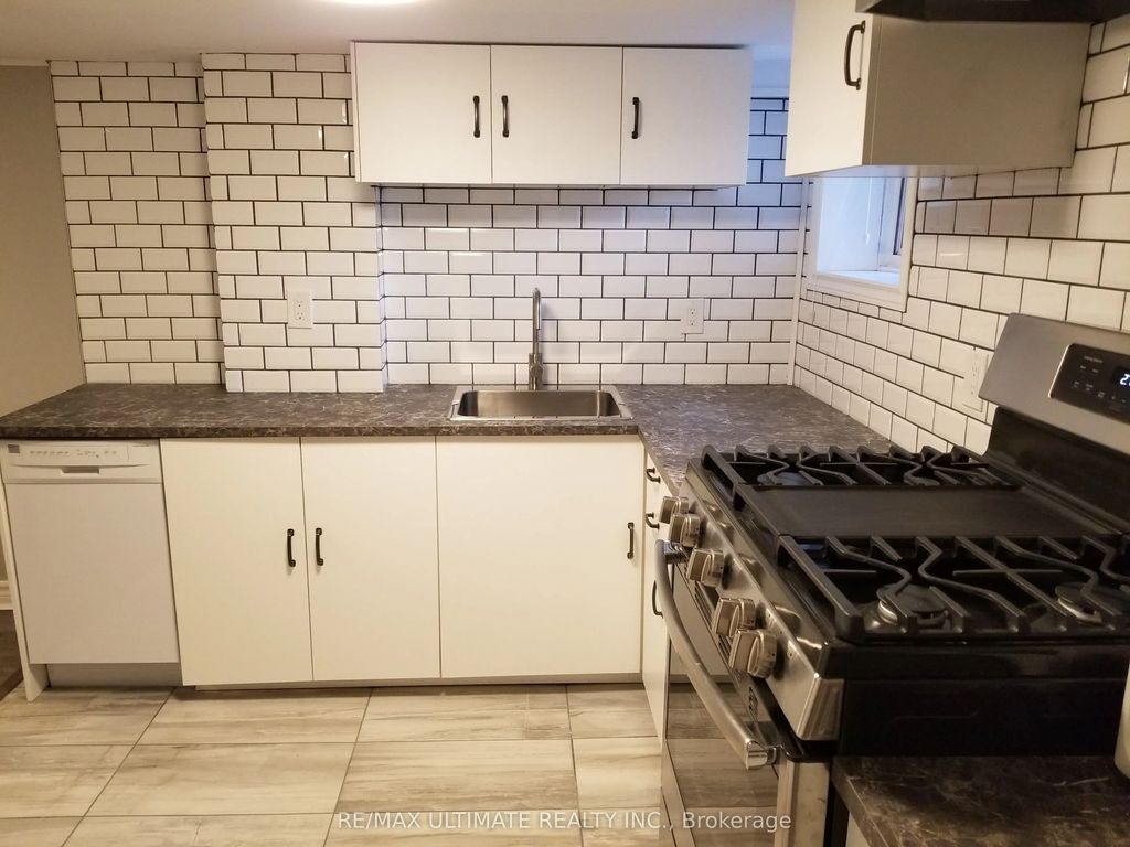 1133 Dufferin Street Lower, Toronto W02