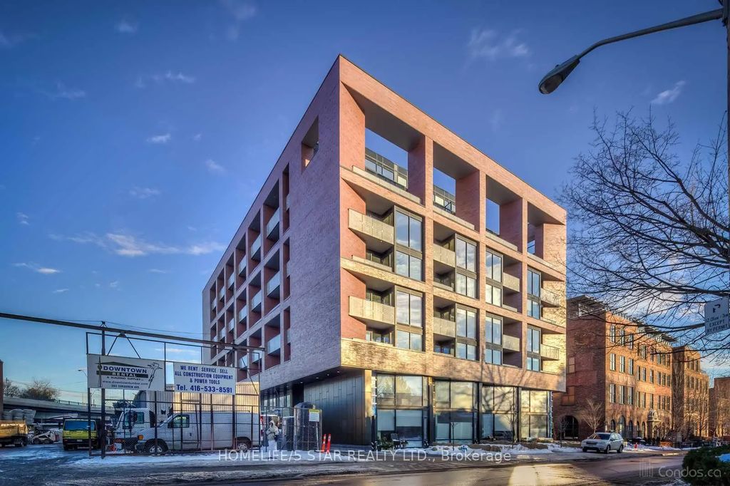 383 Sorauren Avenue 310, Toronto W01