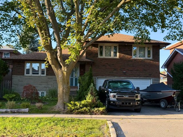 258 La Rose Avenue, Toronto W09
