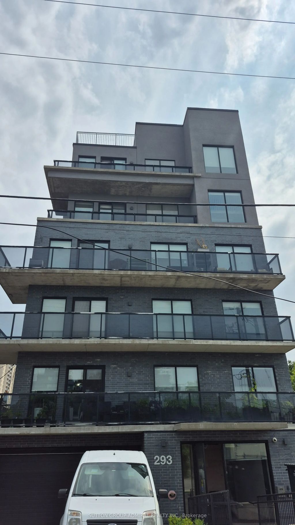 293 Viewmount Avenue 202, Toronto W04
