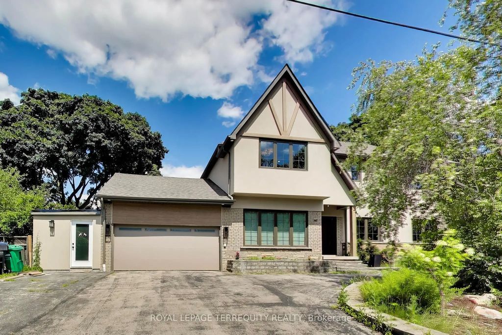 1621 Skyline Drive, Mississauga