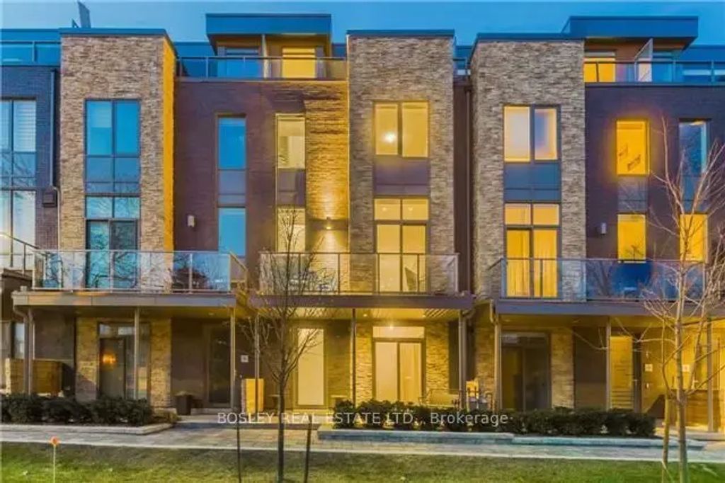 7 Godfrey's Lane, Mississauga