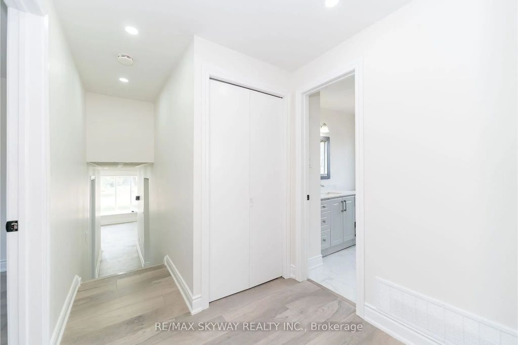 457 Woodward Avenue N, Milton