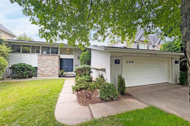 189 Edenbridge Drive, Toronto W08