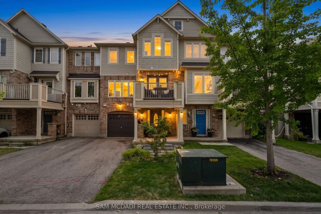 886 Fowles Court, Milton