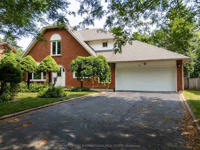 10 Lennox Court, Brampton