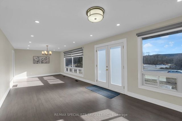 16045 Hurontario Street, Caledon