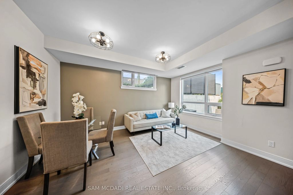 670 Atwater Avenue 1, Mississauga