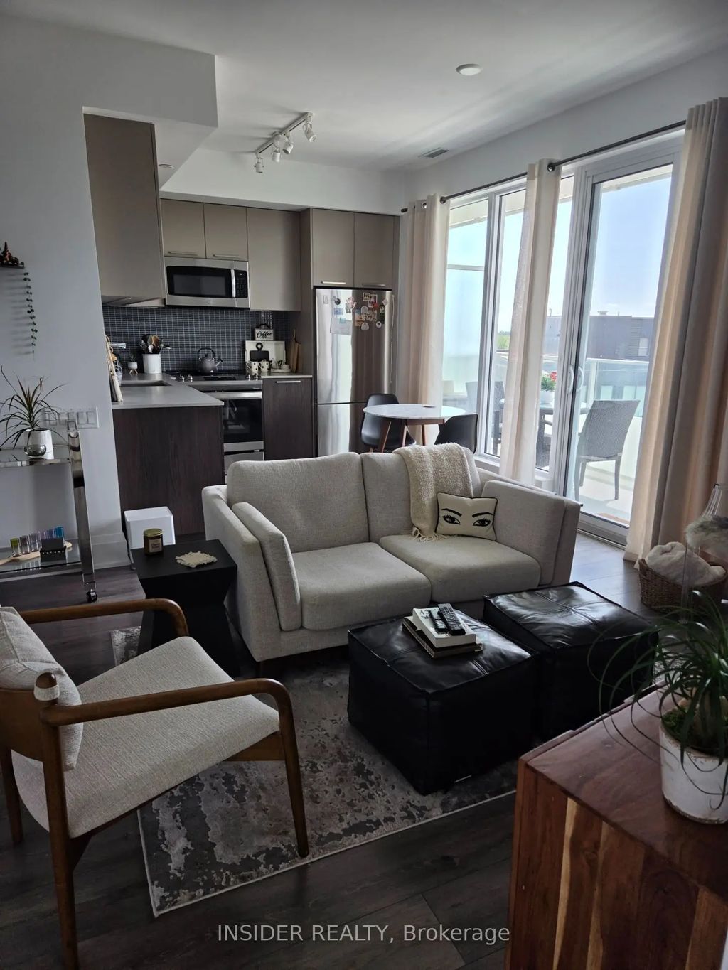 20 Brin Drive 1009, Toronto W08