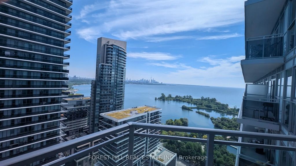 33 Shore Breeze Drive 2605, Toronto W06
