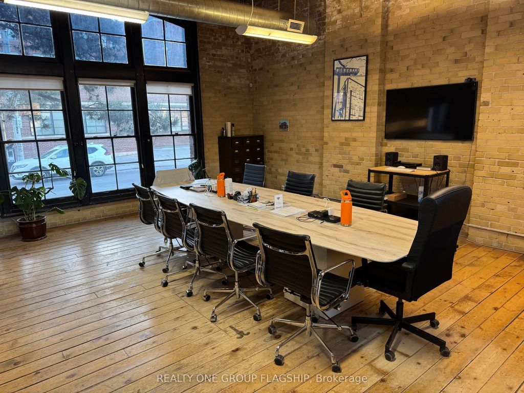 58a Fraser Avenue, Toronto W01