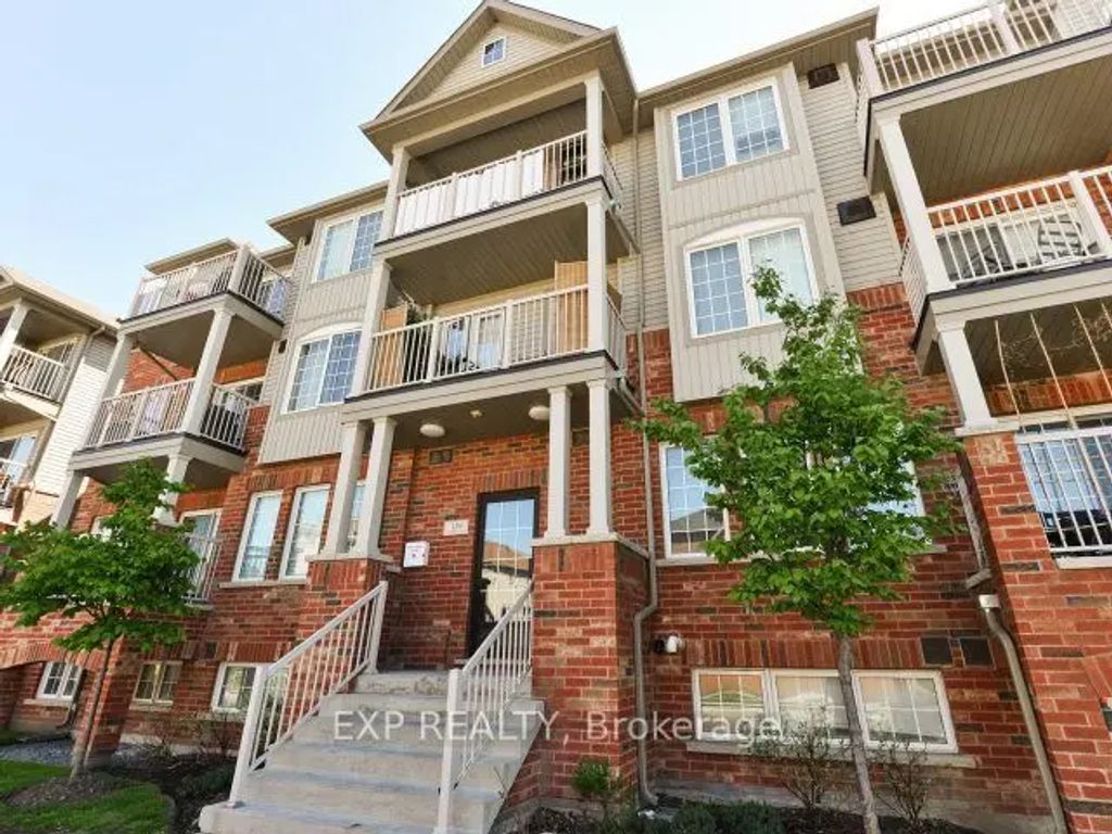 129 Isaac Devins Boulevard 7, Toronto W05