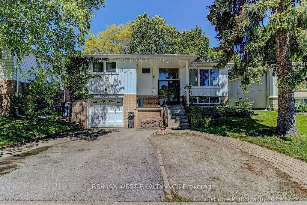 1583 Otterby Road, Mississauga