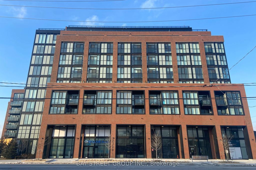 2300 St Clair Avenue W 515, Toronto W02