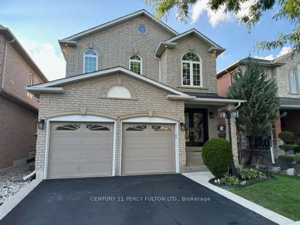 5 Hillpath Crescent, Brampton