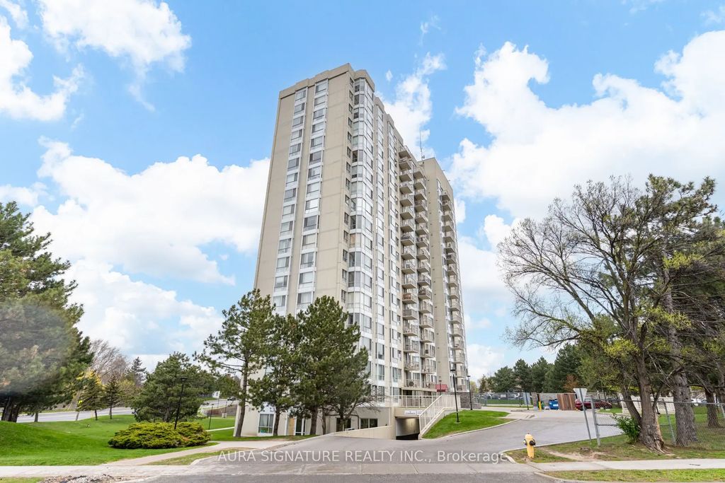 3077 Weston Road 401, Toronto W05