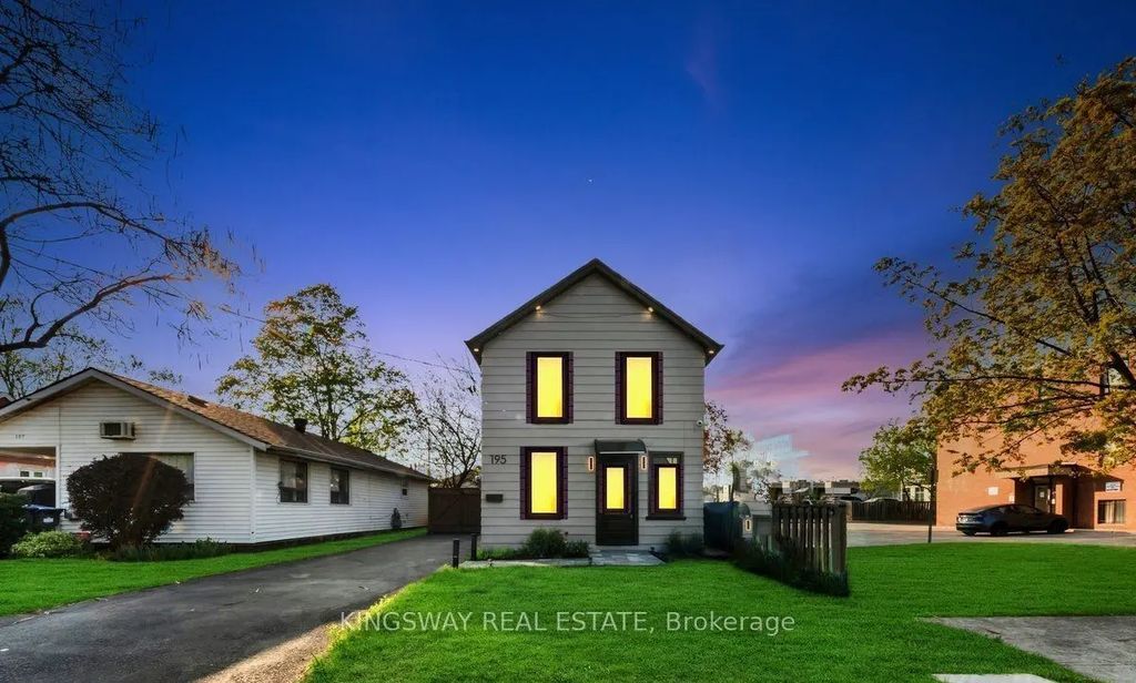 195 Randi Road, Mississauga
