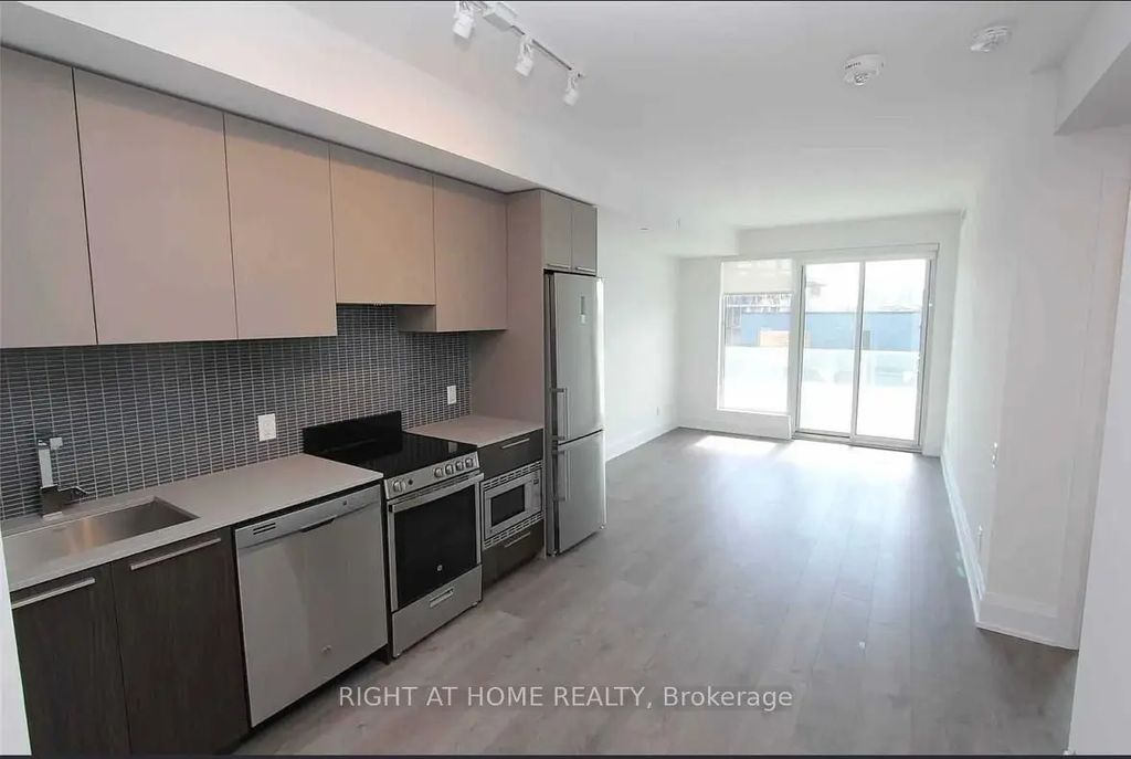20 Brin Drive 413, Toronto W08