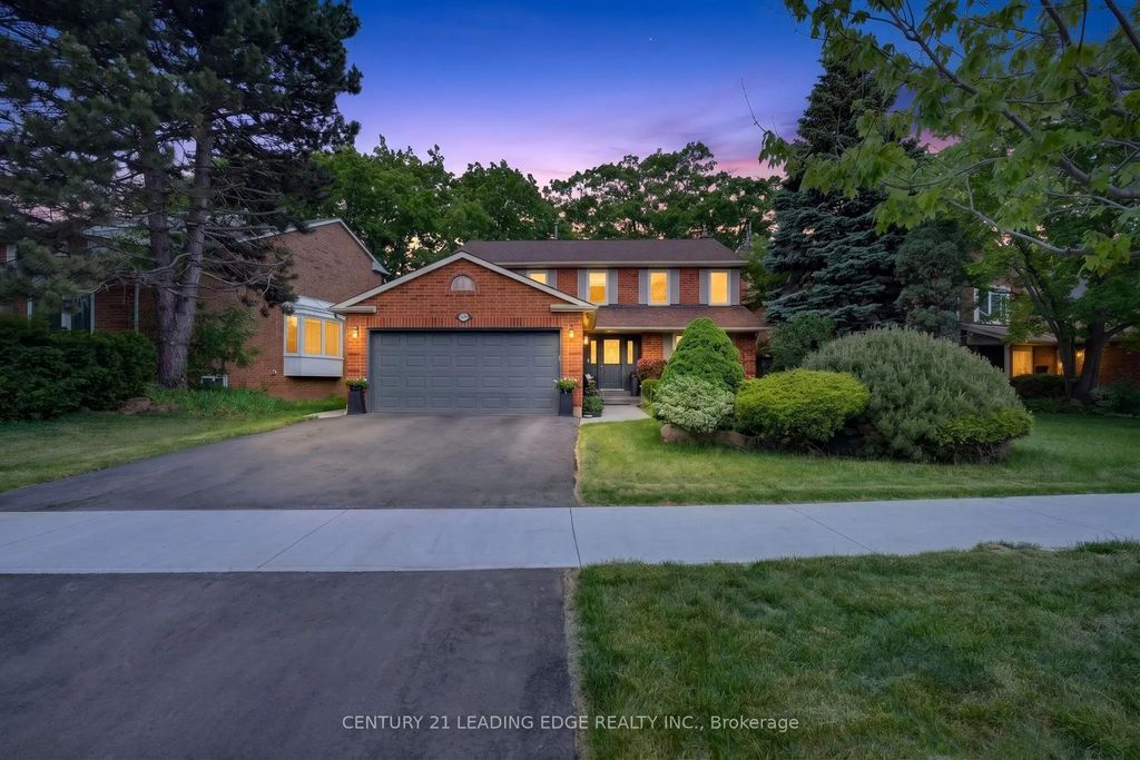 2300 Folkway Drive, Mississauga