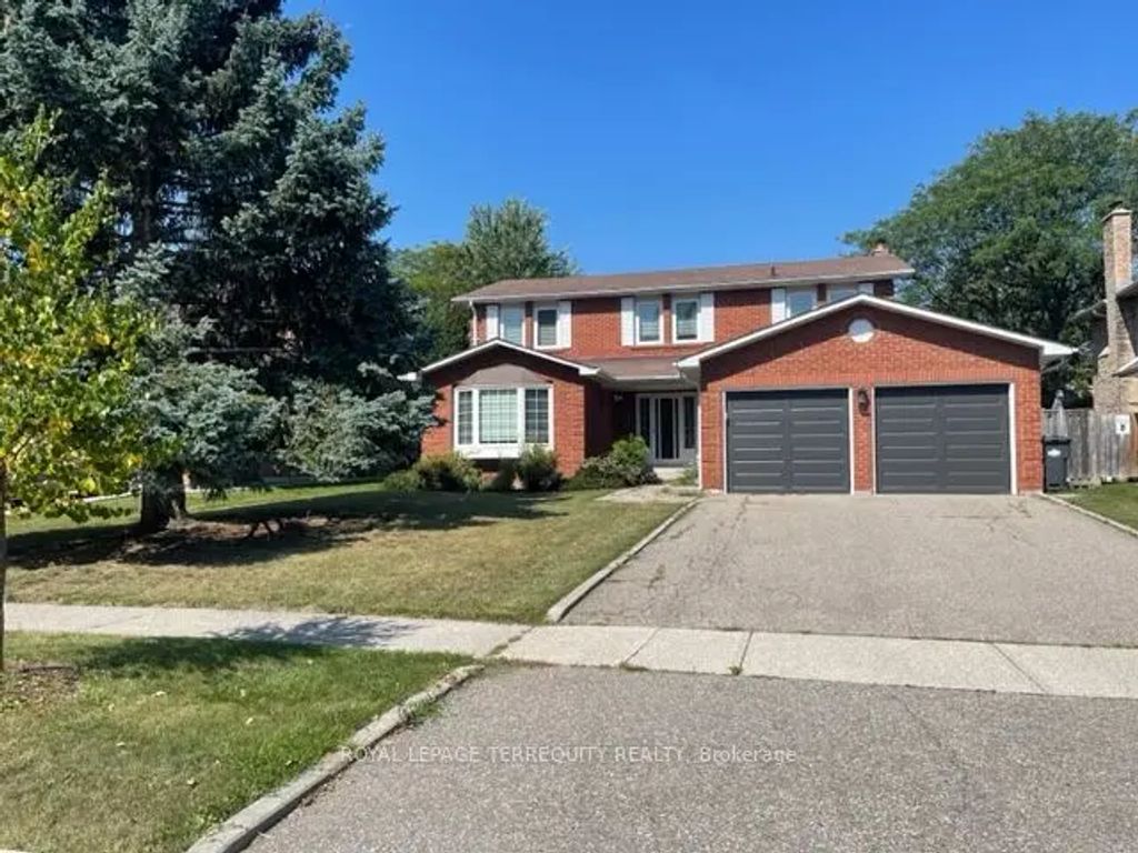 743 Fieldstone Road, Mississauga