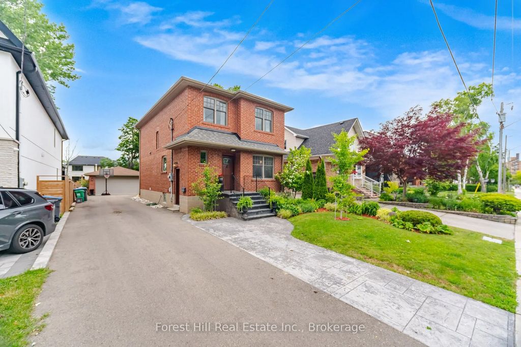 39 Broadview Avenue, Mississauga