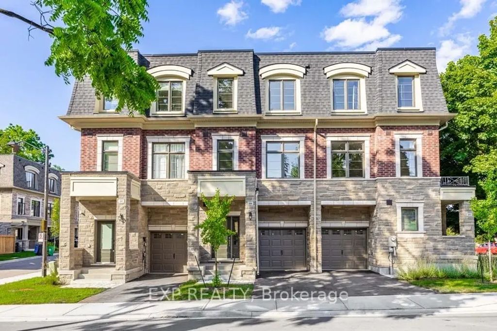 209 Wyndham Street, Mississauga