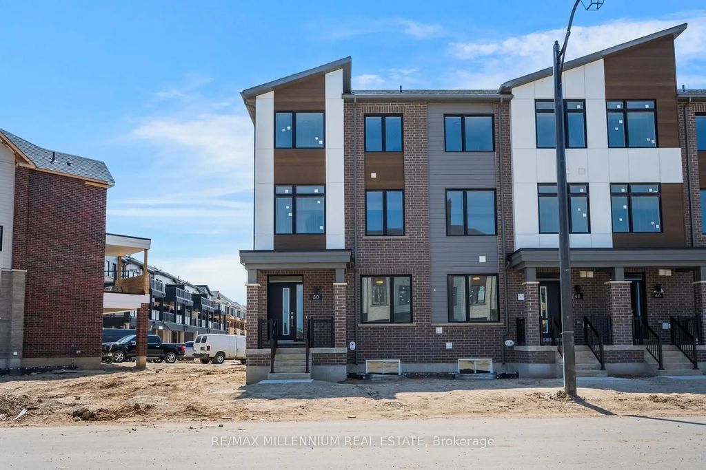 50 Thornbird Crescent Upper, Brampton