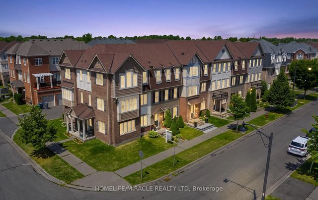 22 Crossbill Road, Brampton