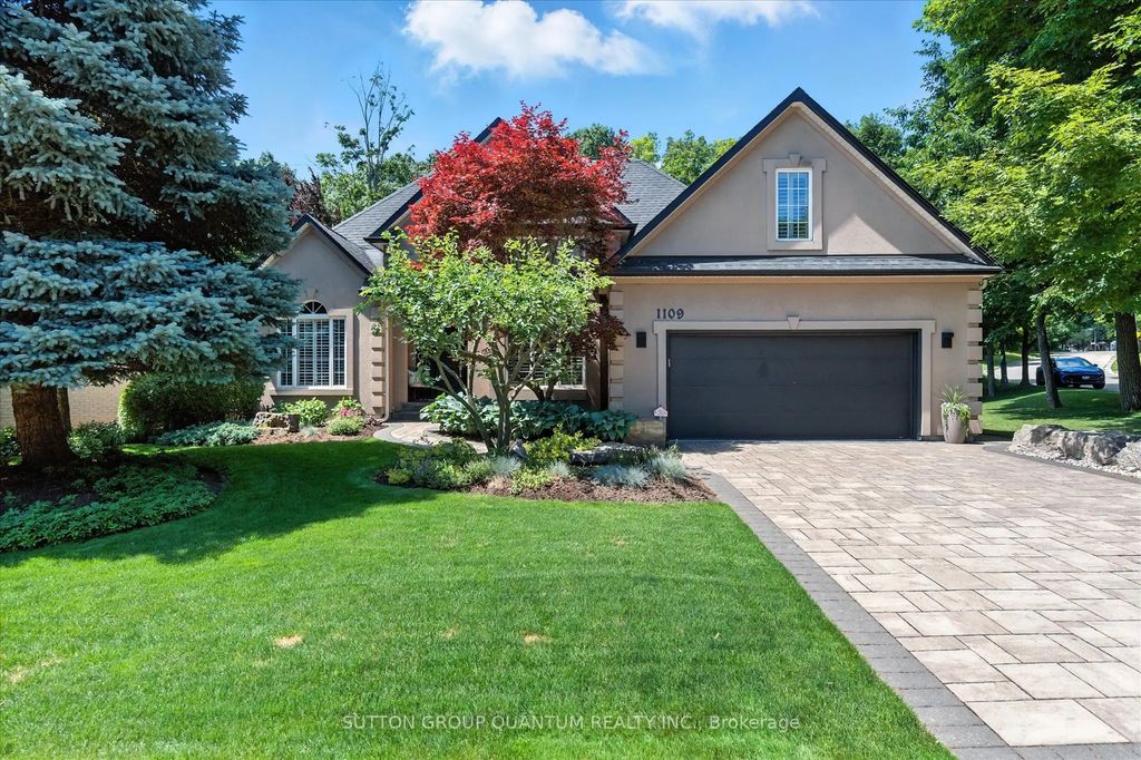 1109 Forestvale Drive, Burlington