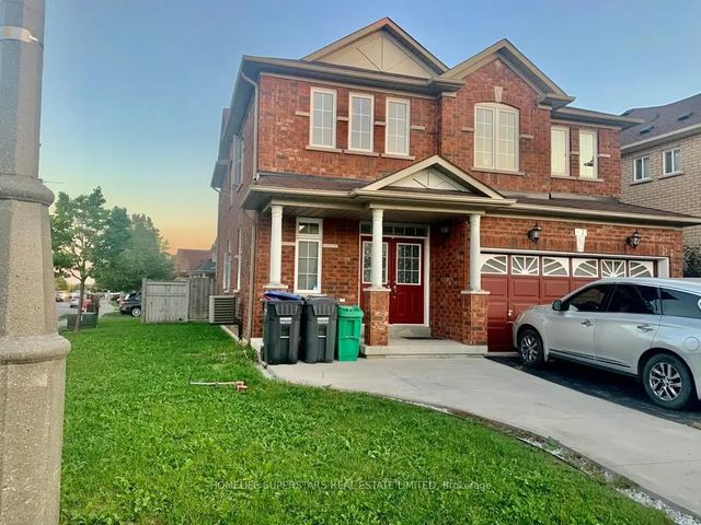 2 Arctic Fox Crescent, Brampton