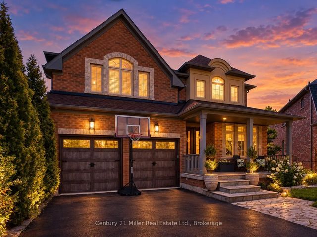2380 Gladacres Lane, Oakville