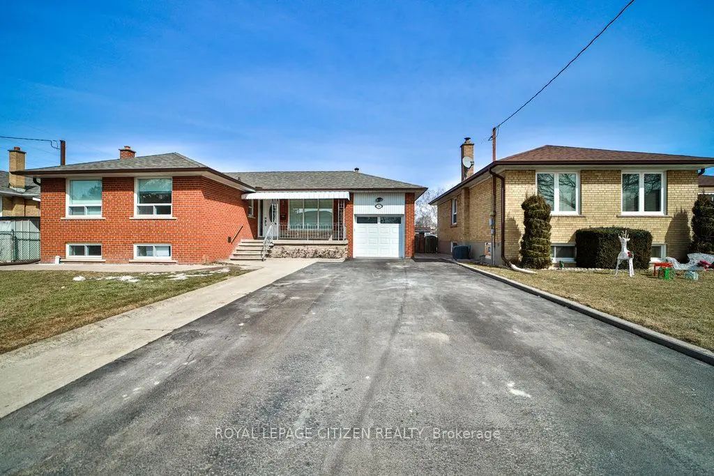 34 Belleglade Court, Toronto W05