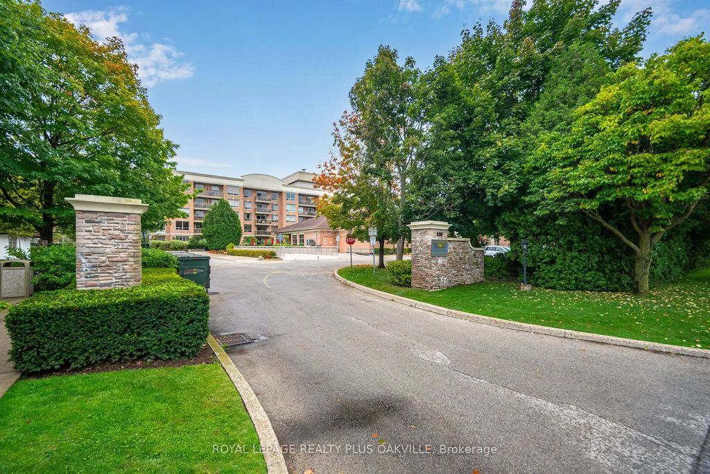 100 Burloak Drive 1406, Burlington