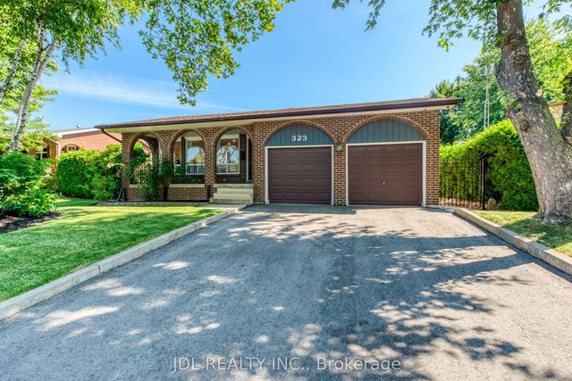 323 Warminster Drive S, Oakville