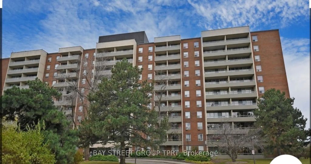 9 Four Winds Drive 208, Toronto W05