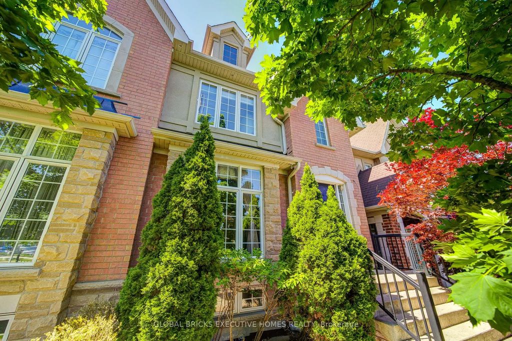 3885 Eglinton Avenue, Mississauga