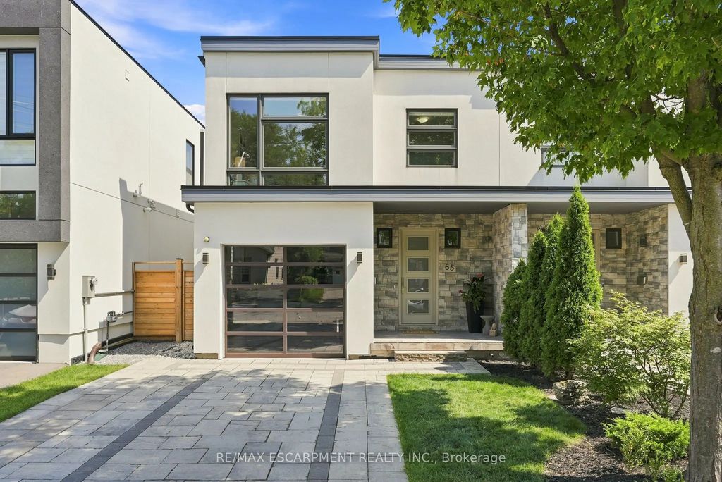 65 Forest Avenue, Mississauga