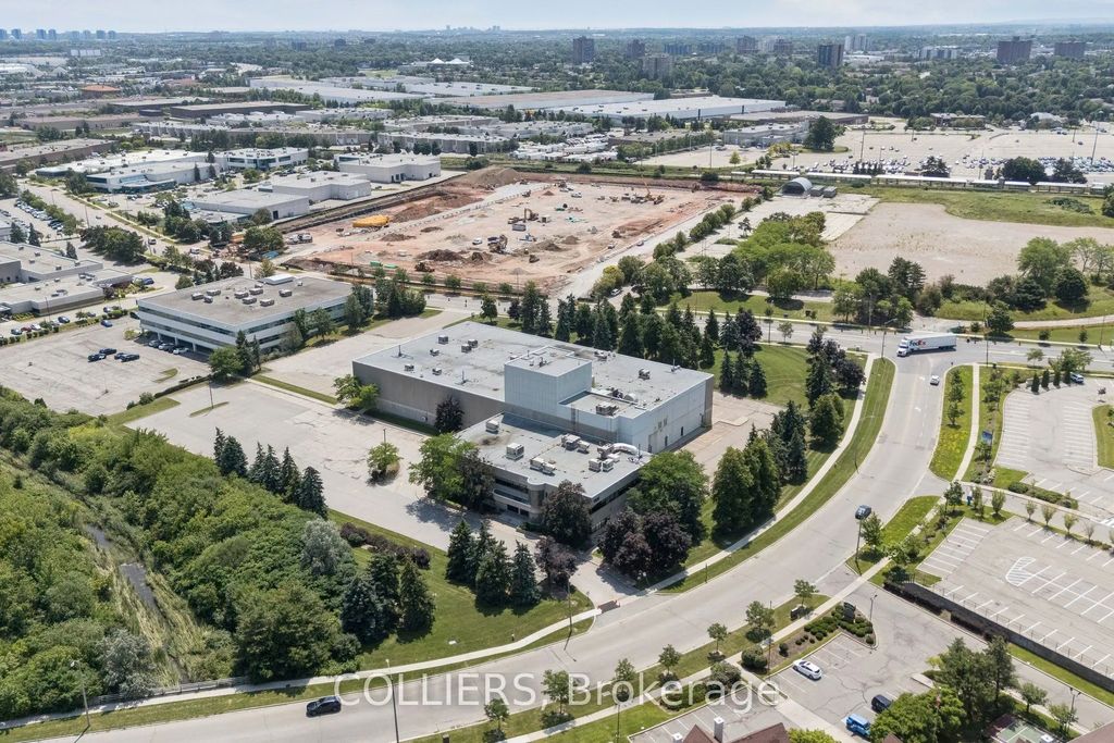 7030 Century Avenue, Mississauga