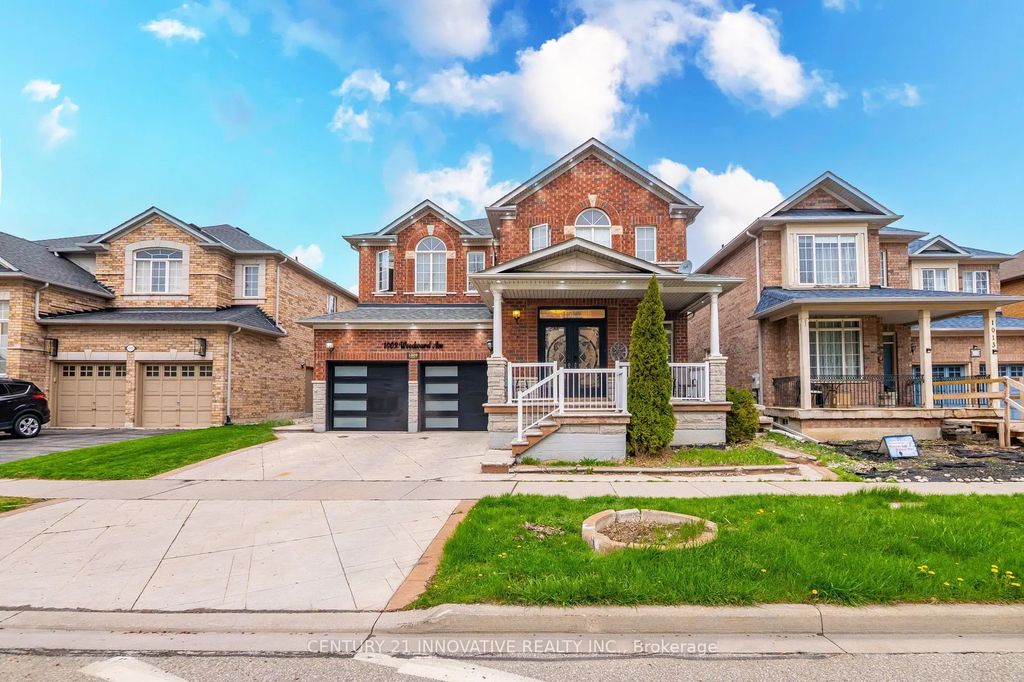 1009 Woodward Avenue, Milton