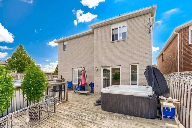 476 Jay Crescent, Orangeville