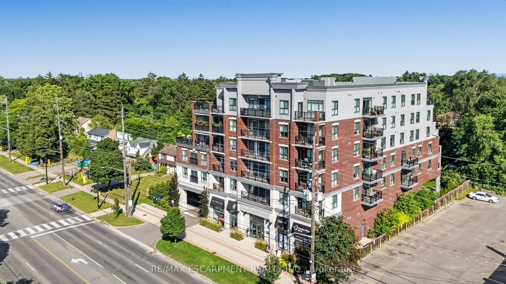 34 Plains Road E 206, Burlington
